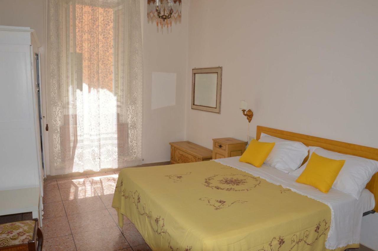 Casa Ciri Bed & Breakfast Foligno Exterior foto